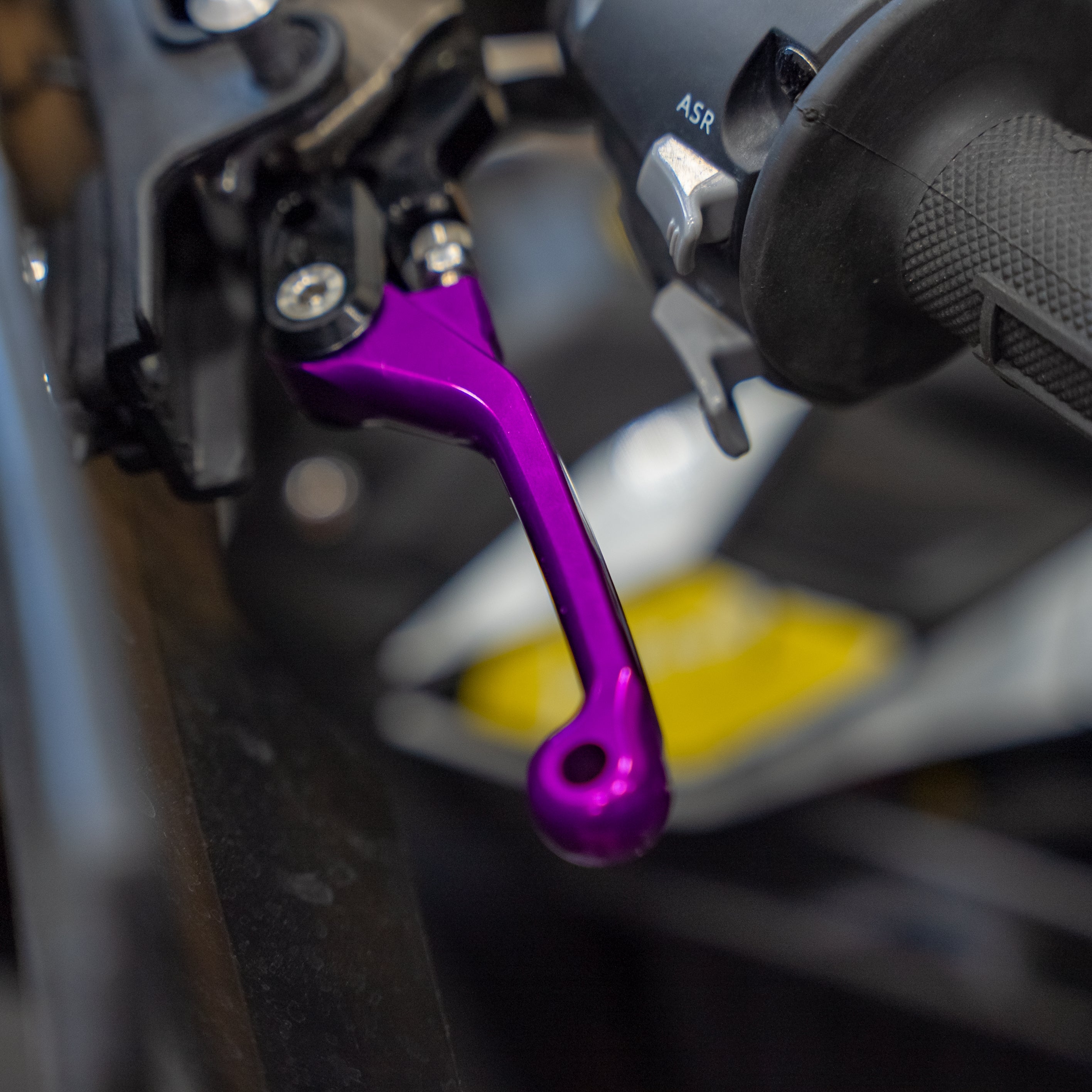 ZAP Competition Folder Lever Set