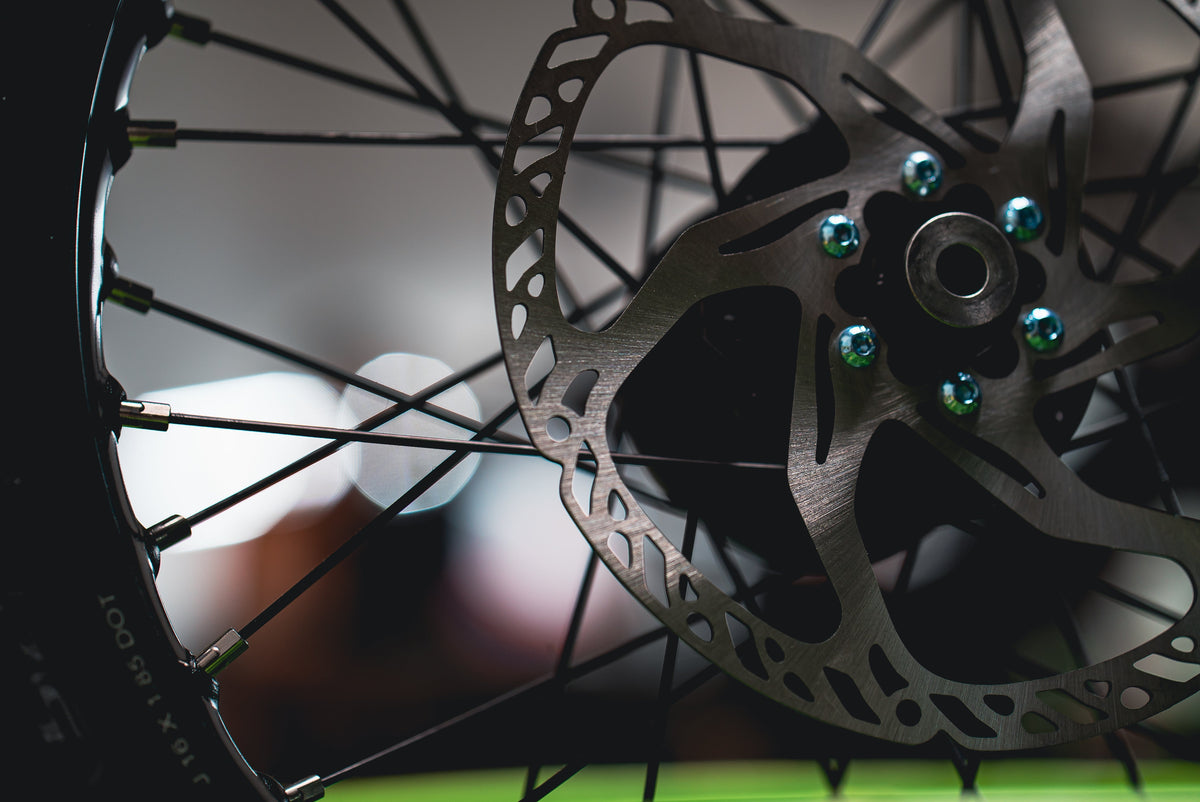 Prickly 220mm Fixed Brake Rotor – Surron Light Bee