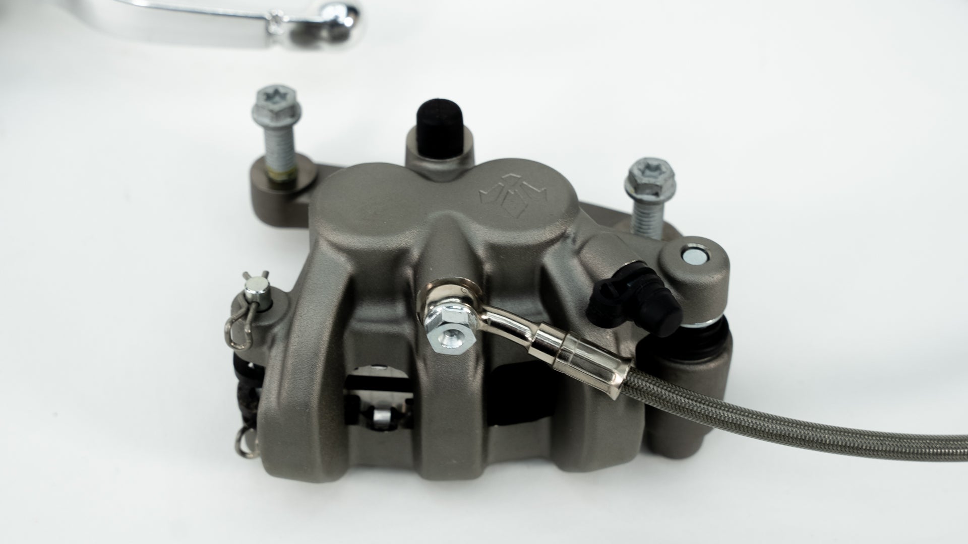 WP 43 XACT Front Suspension with Triple Clamp, Front Axle, and Formula Brake