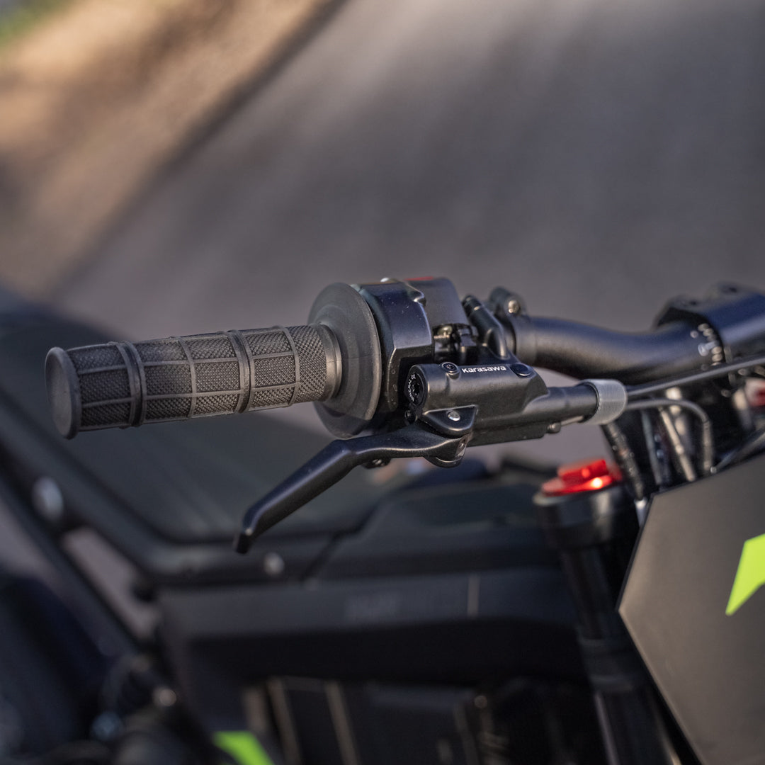 Rawrr Mantis Mini R - 72v Electric Motorcycle (Local)