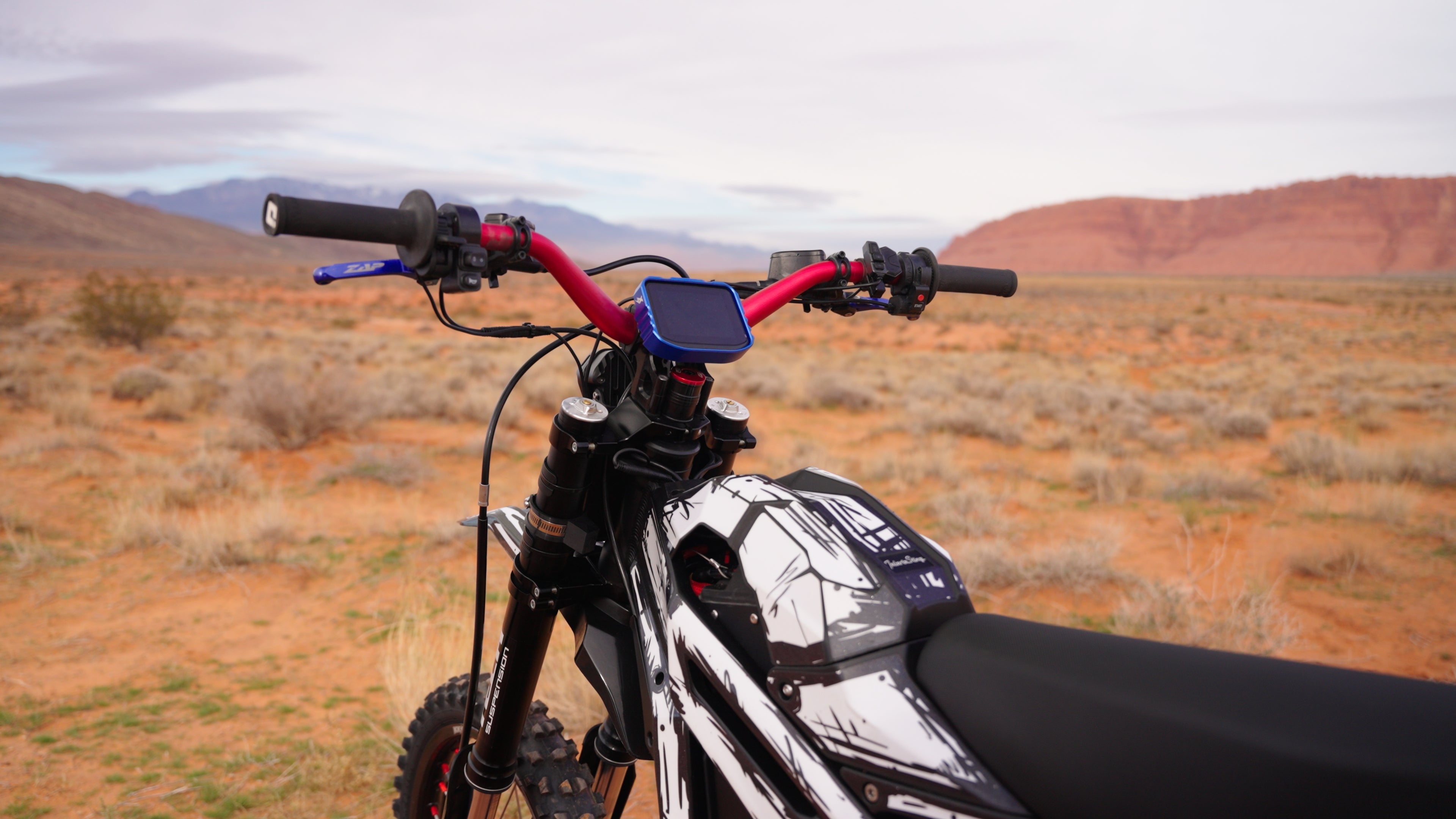 Talaria MX5 Upgraded Handlebars and Display