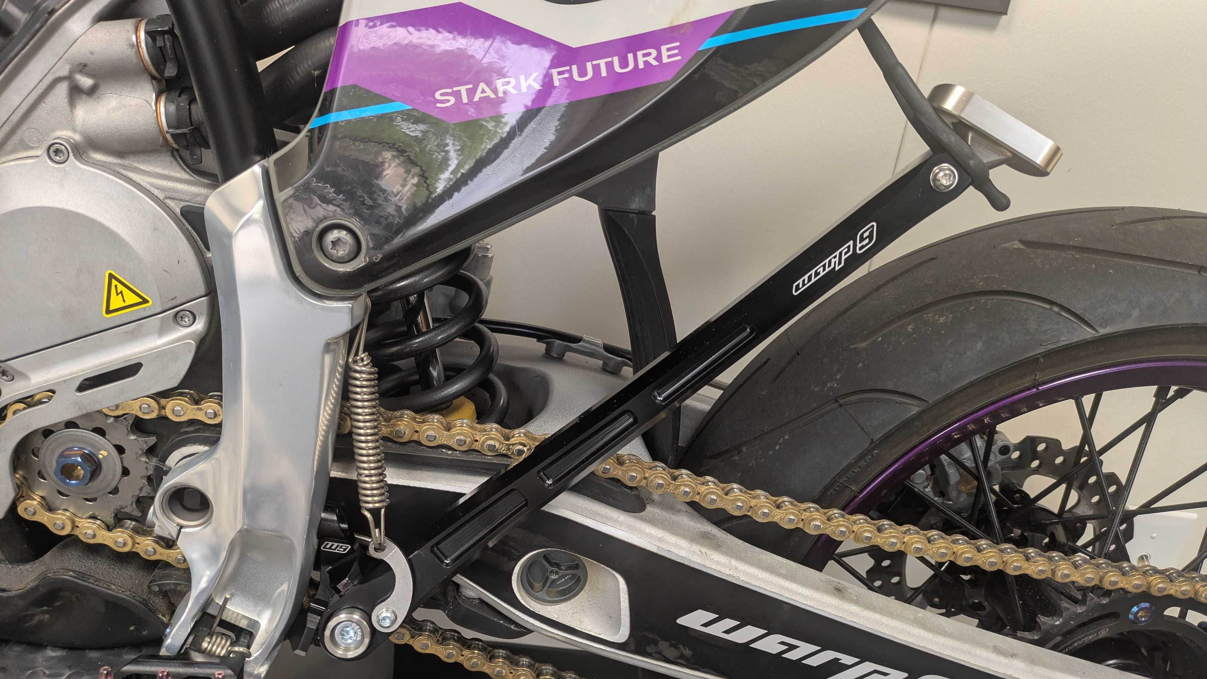 Warp9 Stark Varg Adjustable Kickstand And Bracket