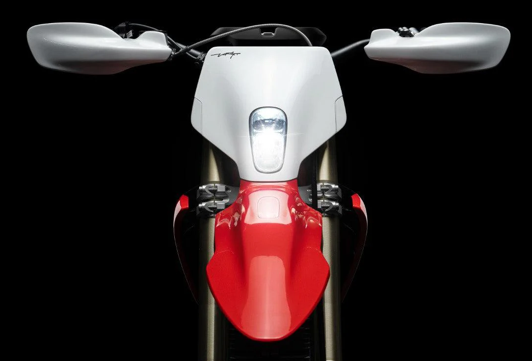 Stark Varg EX | 60HP | Red | (Local)