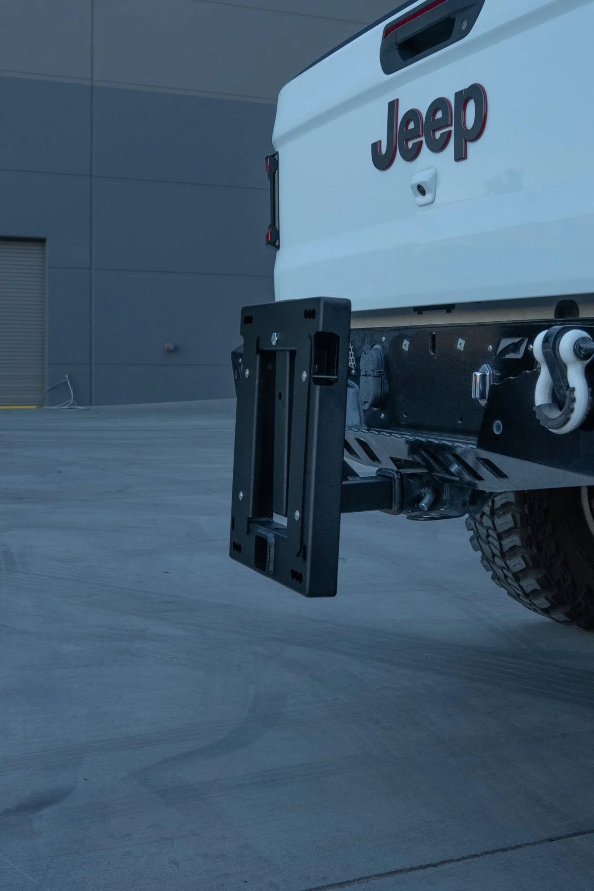 Charge Carrier – Electric Motorcycle Hitch Rack