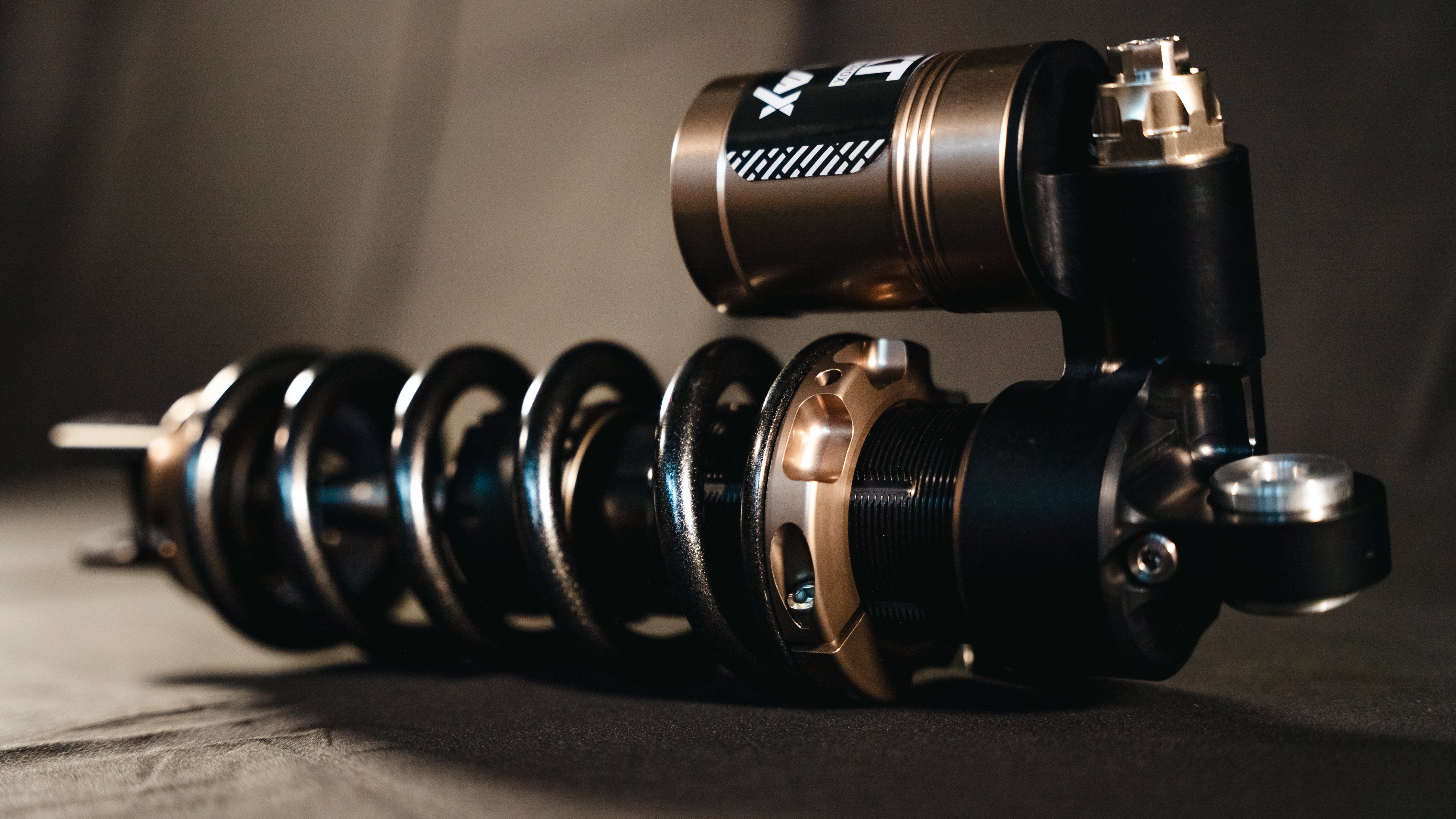 Ext Rear Shock Serial Surron Ultra Bee