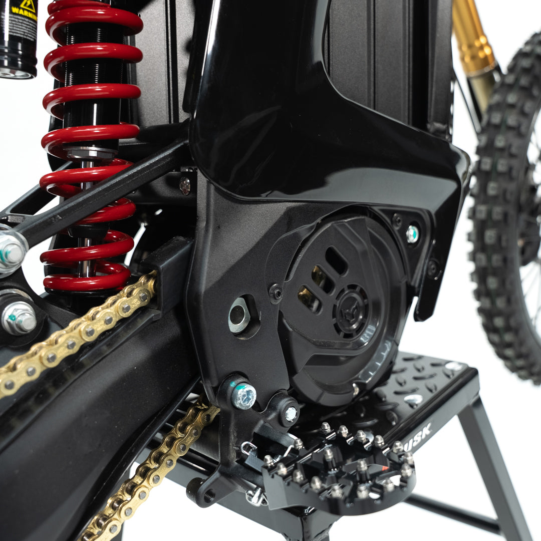 Arctic Leopard XE Pro S | Long Range Electric Dirt Bike | Charged
