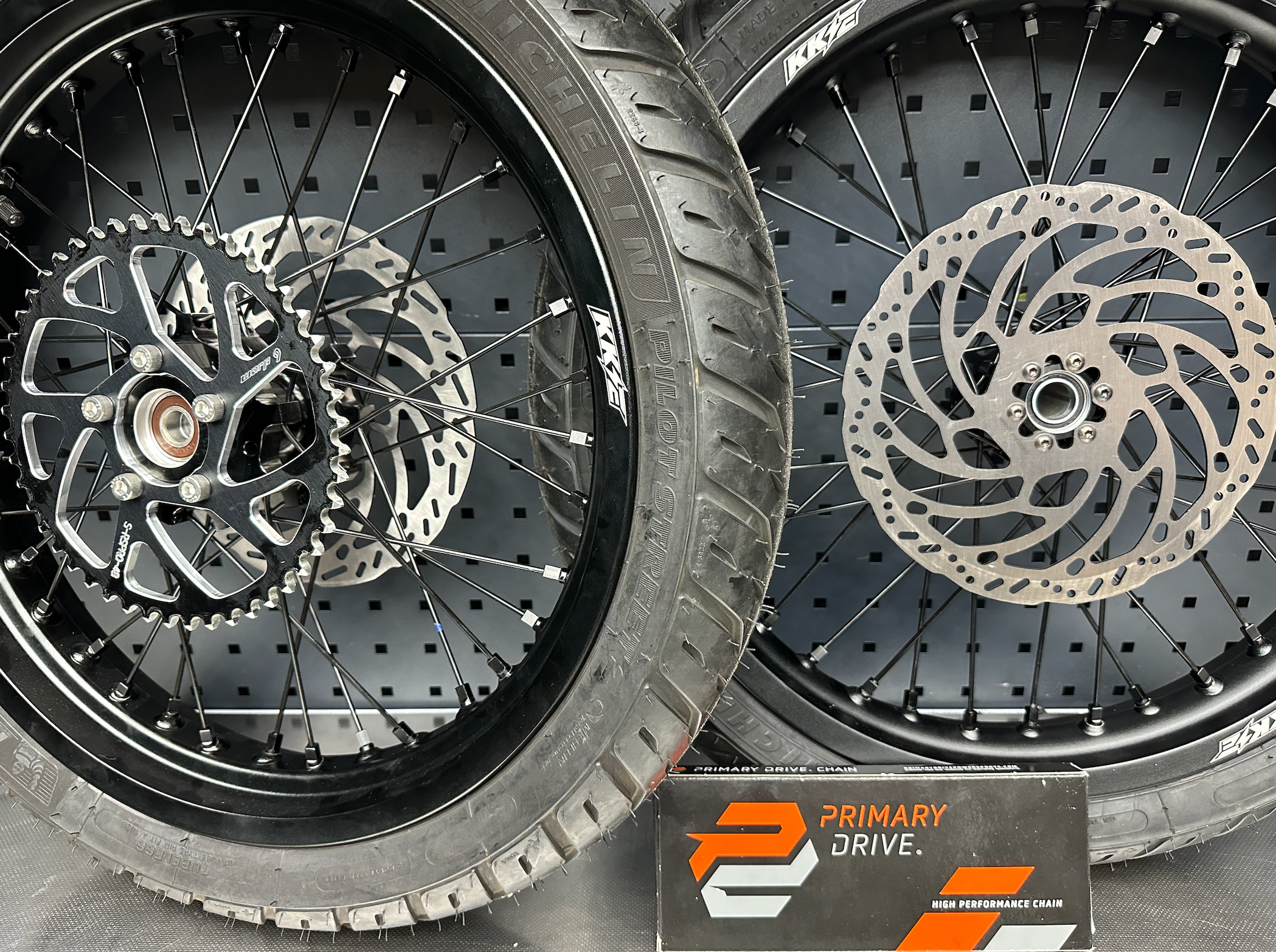 Kit for KKE Supermoto wheelset