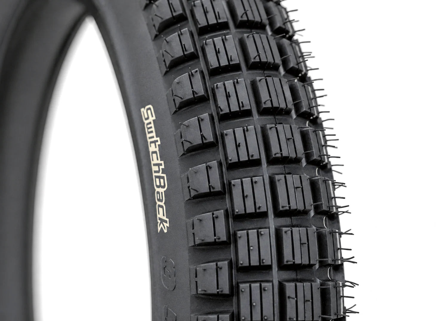 Warp9 - Switchback Tire (16” / 19”)
